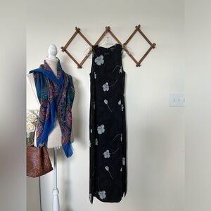 Vintage | 100% Silk 90’s Dress